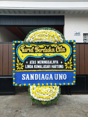 Papan Bunga Duka di Gunung Lingai
